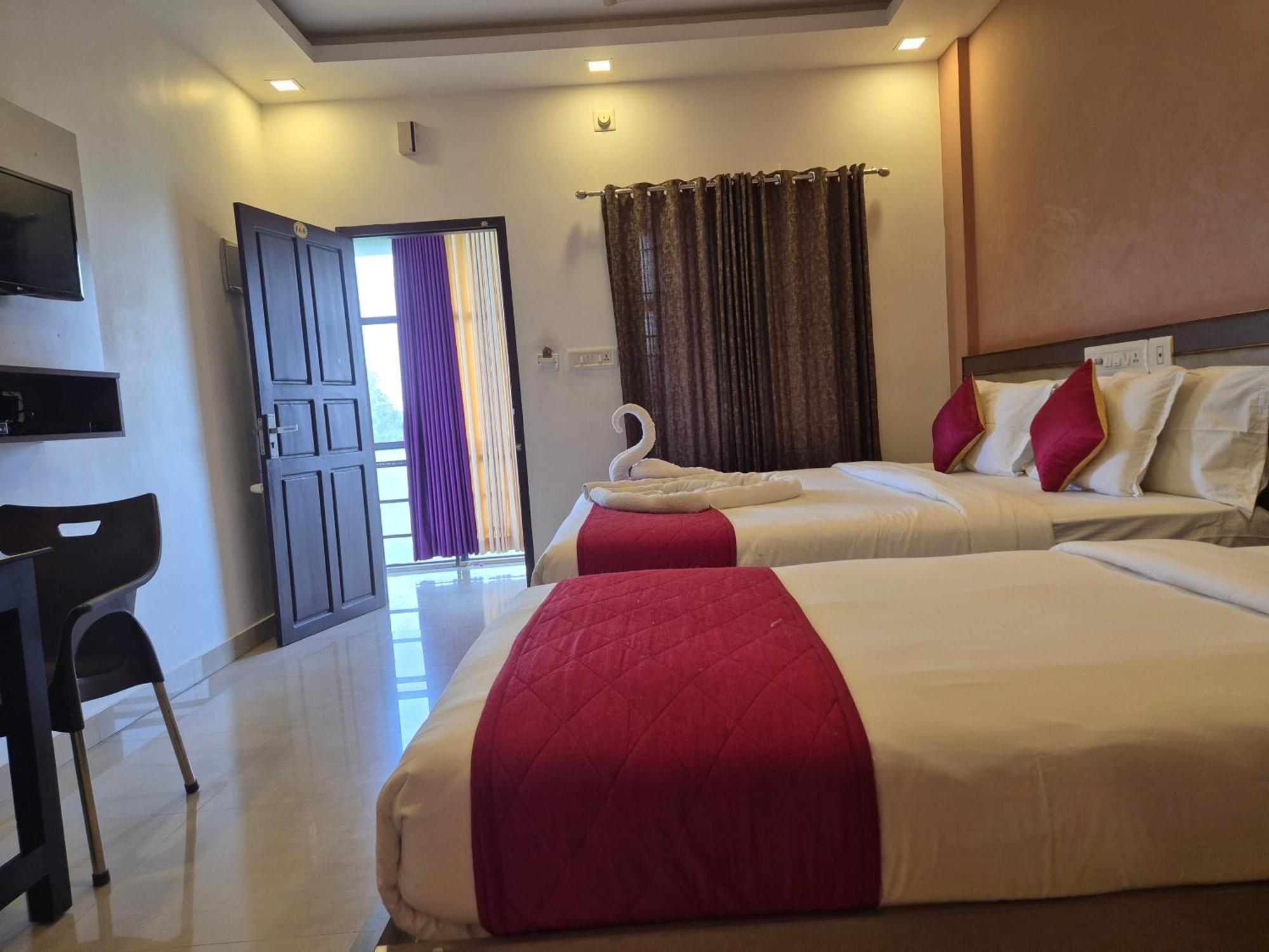 Alfa Inn Nedumbassery Esterno foto