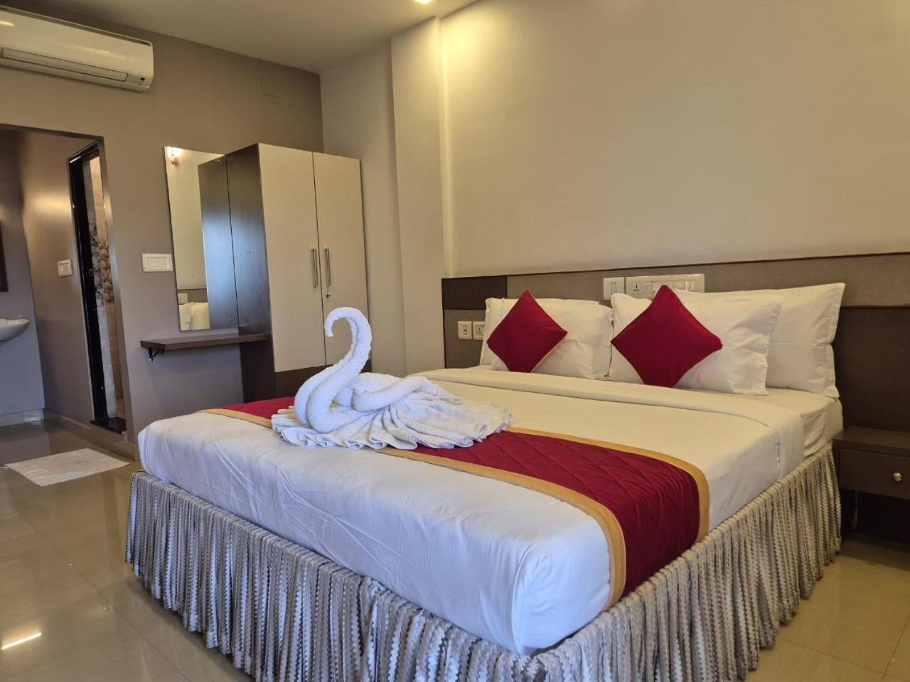 Alfa Inn Nedumbassery Esterno foto