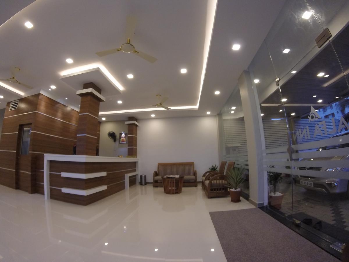 Alfa Inn Nedumbassery Esterno foto